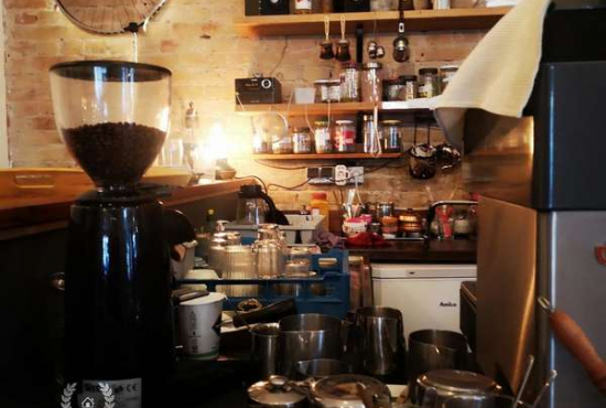 Berlin Friedrichshain , Ladenlokal, Gastronomie mieten oder kaufen