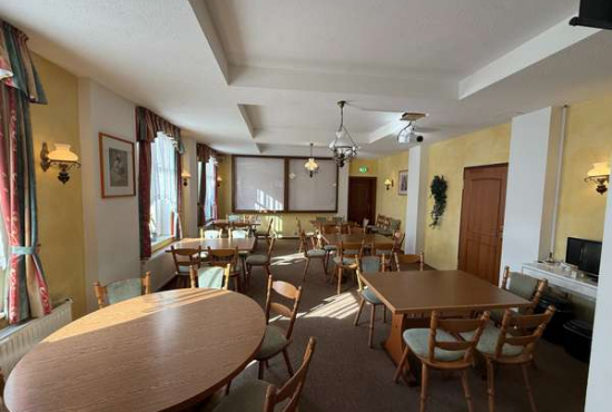 Georgenthal/Thüringer Wald St.-Georg-Straße, Ladenlokal, Gastronomie mieten oder kaufen