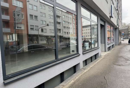 Pforzheim , Ladenlokal, Gastronomie mieten oder kaufen