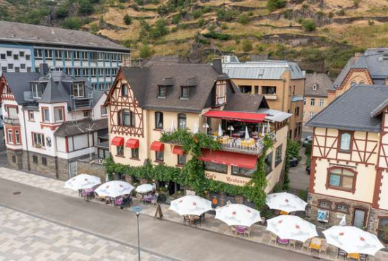 St. Goarshausen Professor-Müller-Straße, Ladenlokal, Gastronomie mieten oder kaufen
