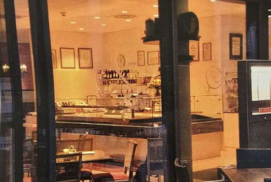 Neu-Ulm , Ladenlokal, Gastronomie mieten oder kaufen