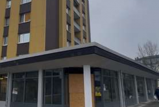 Neuss Artur-Platz-Weg, Ladenlokal, Gastronomie mieten oder kaufen