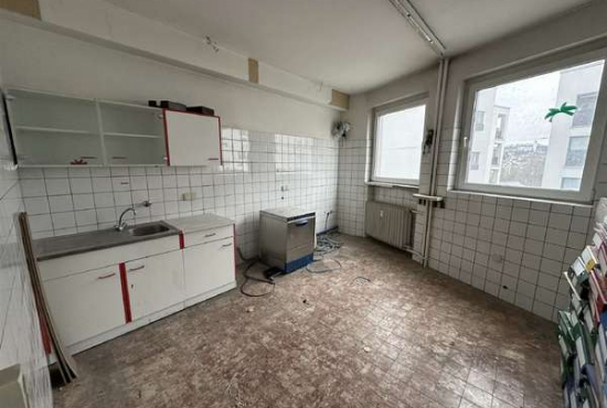 Arnsberg , Ladenlokal, Gastronomie mieten oder kaufen