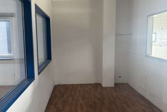 Düren Willi-Bleicher-Straße, Ladenlokal, Gastronomie mieten oder kaufen
