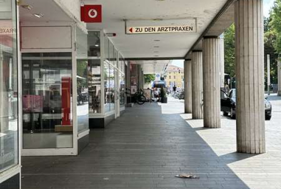 Regensburg Maximilianstraße, Ladenlokal, Gastronomie mieten oder kaufen