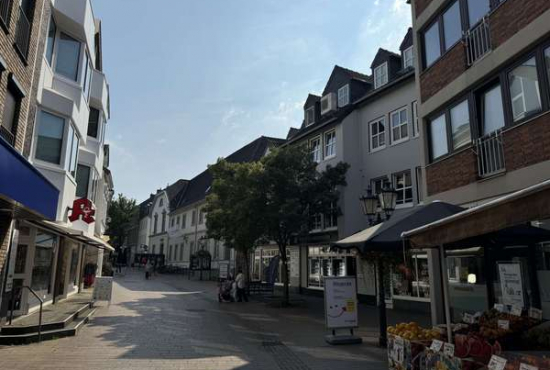 Ratingen Lintorfer Straße, Ladenlokal, Gastronomie mieten oder kaufen