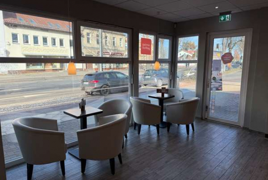 Prenzlau Stettiner Str., Ladenlokal, Gastronomie mieten oder kaufen