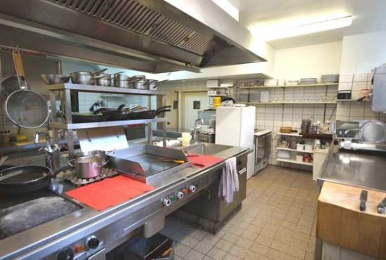 Krefeld , Ladenlokal, Gastronomie mieten oder kaufen