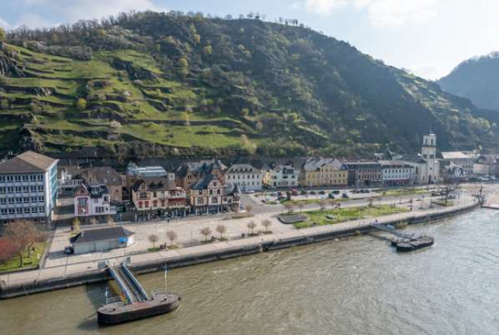 St. Goarshausen Professor-Müller-Straße, Ladenlokal, Gastronomie mieten oder kaufen