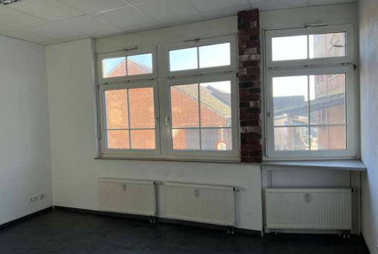 Böblingen , Ladenlokal, Gastronomie mieten oder kaufen