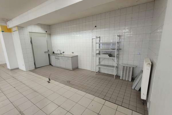 Kellberg Kurpromenade, Ladenlokal, Gastronomie mieten oder kaufen