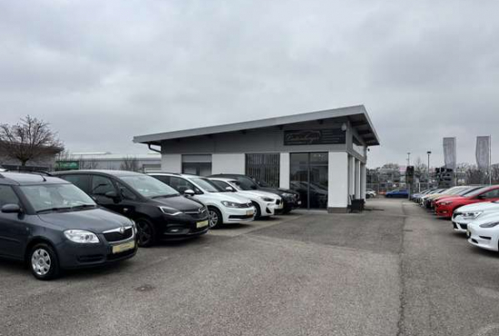 Fürth Toni-Wolf-Straße, Ladenlokal, Gastronomie mieten oder kaufen