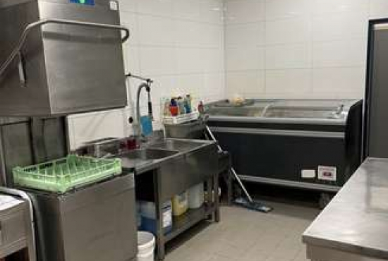 Nürtingen , Ladenlokal, Gastronomie mieten oder kaufen