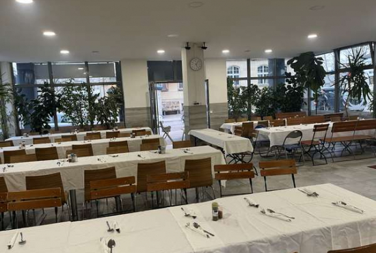 Nürtingen , Ladenlokal, Gastronomie mieten oder kaufen