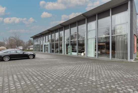 Aschaffenburg Schwalbenrainweg, Ladenlokal, Gastronomie mieten oder kaufen