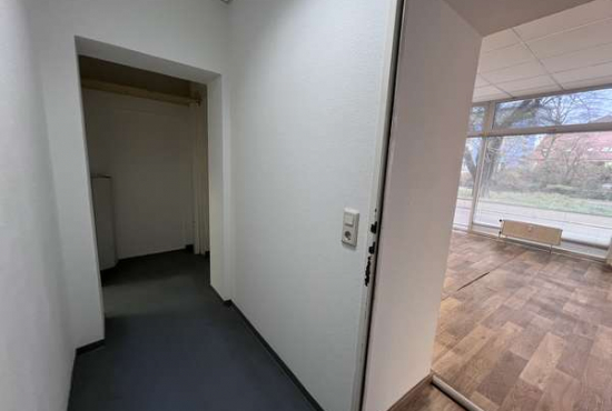 Magdeburg / Sudenburg Lemsdorfer Weg, Ladenlokal, Gastronomie mieten oder kaufen