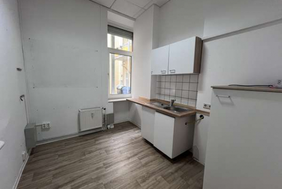 Magdeburg / Sudenburg Lemsdorfer Weg, Ladenlokal, Gastronomie mieten oder kaufen