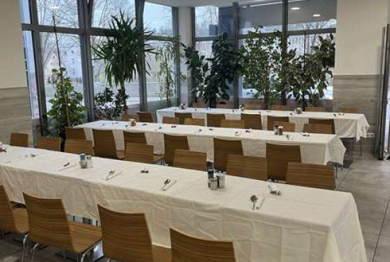 Nürtingen , Ladenlokal, Gastronomie mieten oder kaufen