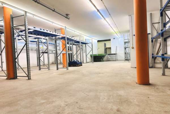 Böblingen Herrschaftsgartenstr., Ladenlokal, Gastronomie mieten oder kaufen