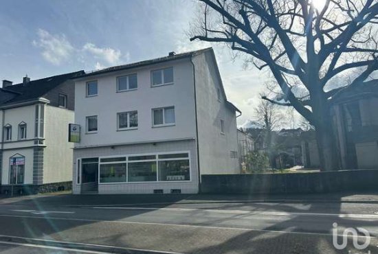 Gummersbach / Dieringhausen , Ladenlokal, Gastronomie mieten oder kaufen