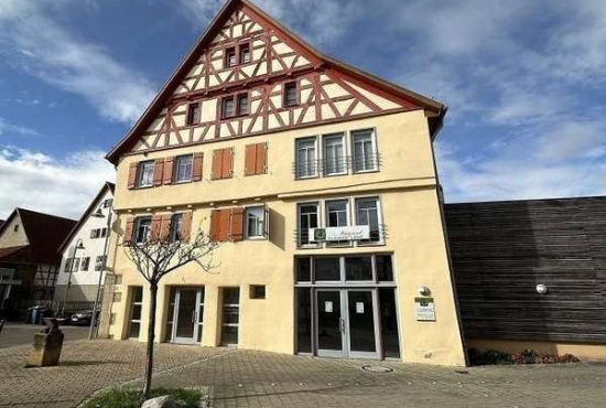 Metzingen , Ladenlokal, Gastronomie mieten oder kaufen