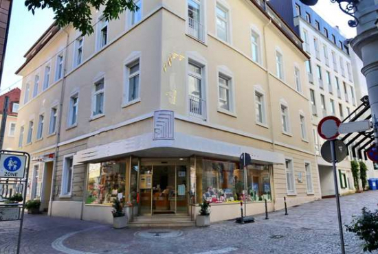 Baden-Baden , Ladenlokal, Gastronomie mieten oder kaufen