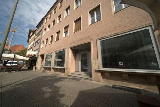 Nürnberg Lorenzer Straße, Ladenlokal, Gastronomie mieten oder kaufen