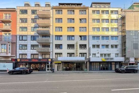 Düsseldorf , Ladenlokal, Gastronomie mieten oder kaufen