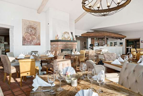 Neumünster , Ladenlokal, Gastronomie mieten oder kaufen