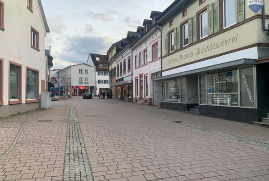 Schopfheim , Ladenlokal, Gastronomie mieten oder kaufen