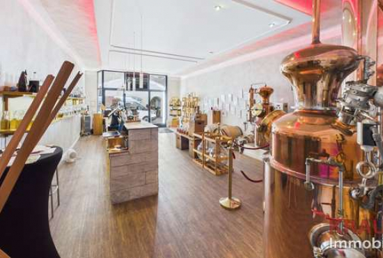 Burghausen , Ladenlokal, Gastronomie mieten oder kaufen