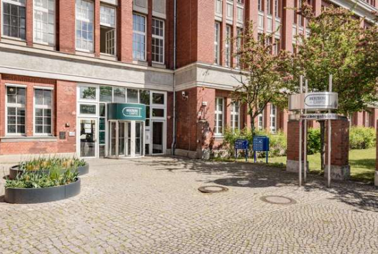 Berlin-Lichtenberg Herzbergstraße, Ladenlokal, Gastronomie mieten oder kaufen