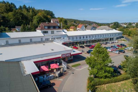 Waldsolms Hasselborner Straße, Ladenlokal, Gastronomie mieten oder kaufen