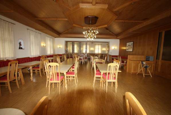 Röhrmoos-Sigmertshausen , Ladenlokal, Gastronomie mieten oder kaufen