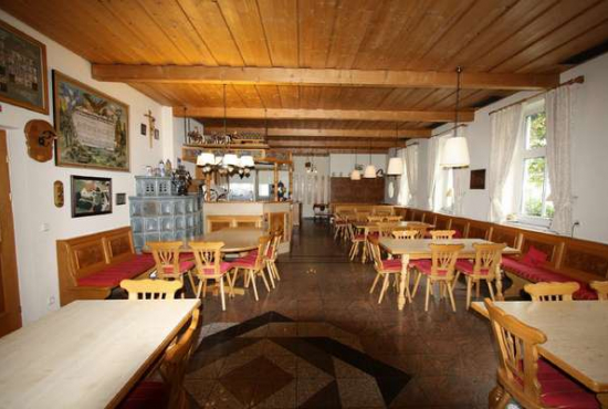 Röhrmoos-Sigmertshausen , Ladenlokal, Gastronomie mieten oder kaufen