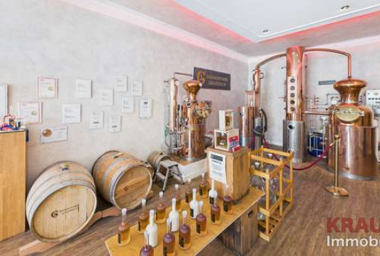 Burghausen , Ladenlokal, Gastronomie mieten oder kaufen