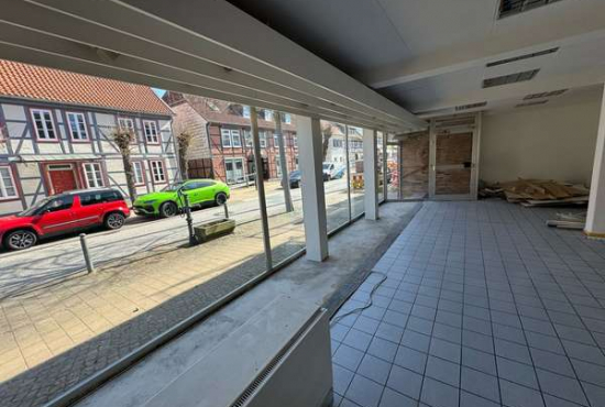 Wolfsburg Lange Straße, Ladenlokal, Gastronomie mieten oder kaufen