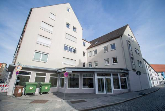 Augsburg , Ladenlokal, Gastronomie mieten oder kaufen