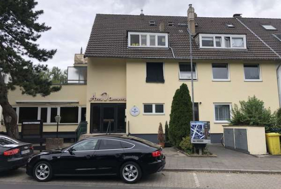 Düsseldorf / Rath Mühlenbroicher Weg, Ladenlokal, Gastronomie mieten oder kaufen