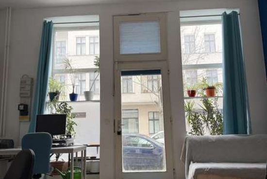 Berlin Körnerstraße, Ladenlokal, Gastronomie mieten oder kaufen