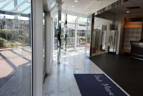 Vellmar Rathausplatz, Ladenlokal, Gastronomie mieten oder kaufen