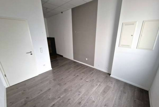 Bad Aibling Maximiliansplatz, Ladenlokal, Gastronomie mieten oder kaufen
