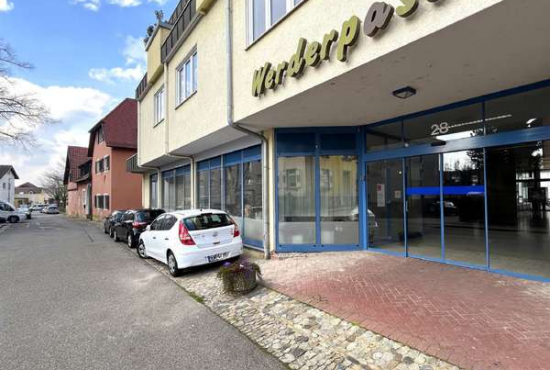 Müllheim , Ladenlokal, Gastronomie mieten oder kaufen