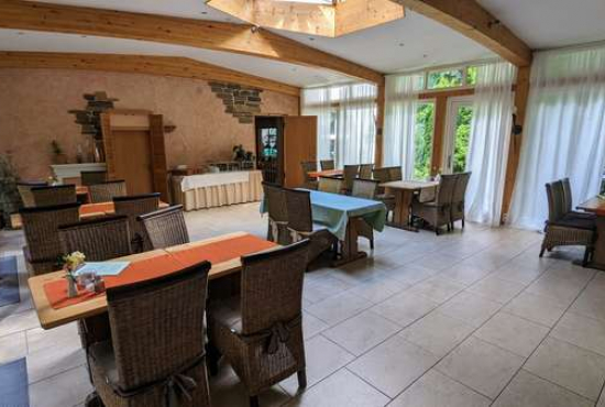 Annaberg-Buchholz Schneeberger Straße, Ladenlokal, Gastronomie mieten oder kaufen
