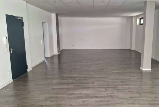 Bad Aibling Maximiliansplatz, Ladenlokal, Gastronomie mieten oder kaufen