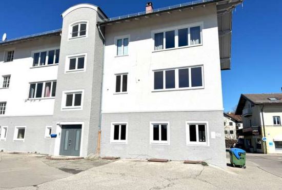 Holzkirchen Tegernseer Str., Ladenlokal, Gastronomie mieten oder kaufen
