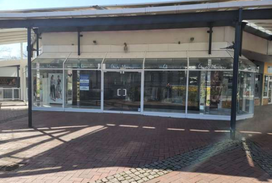 Vellmar Rathausplatz, Ladenlokal, Gastronomie mieten oder kaufen
