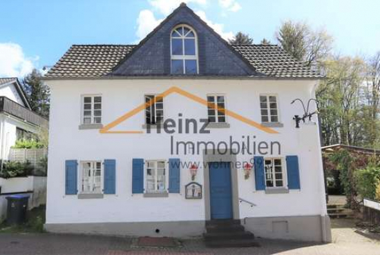Bergisch Gladbach / Sand , Ladenlokal, Gastronomie mieten oder kaufen