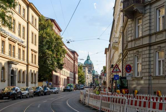 München , Ladenlokal, Gastronomie mieten oder kaufen