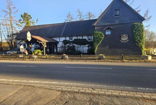 Meinerzhagen , Ladenlokal, Gastronomie mieten oder kaufen